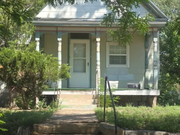 405 Lincoln Ave, La Junta, CO 81050