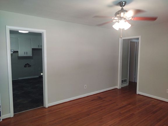 5th image of 736 Vale St