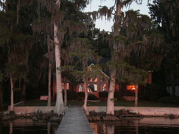 2nd image of 108 Cypress Lndg
