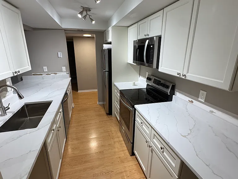 1201 River Reach Dr #214 — Photo 25