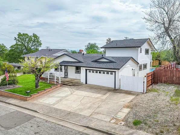 3525 Elizabeth Way, Redding, CA 96001