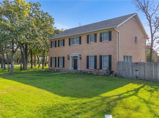 2806 Briar Grove Cir, Bryan, TX 77802