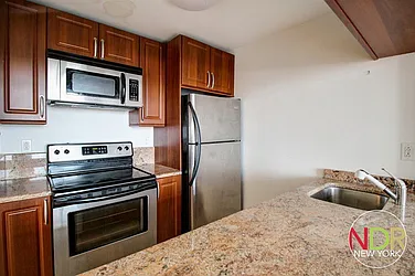 Rented by Next Door Realty NYC