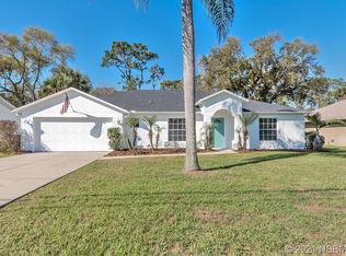 708 Fairway Dr, New Smyrna Beach, FL 32168