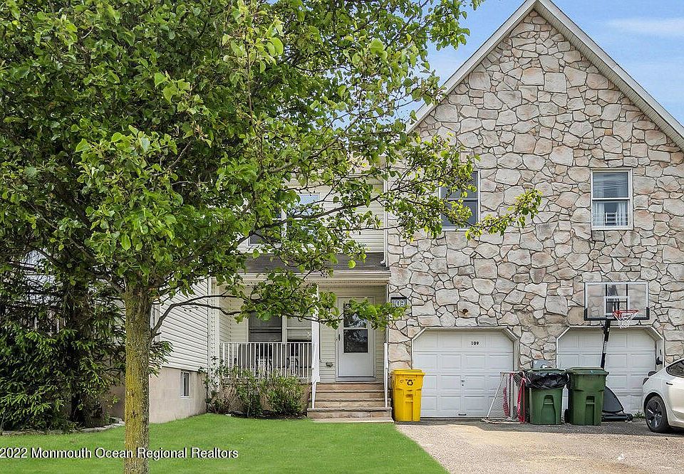 1st image of 109 N Crest Pl