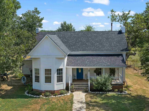13807 County Road 3155 S, Mount Enterprise, TX 75681