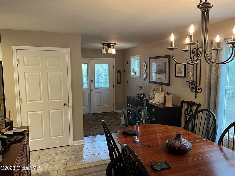 2nd image of 54 Cobblestone Court