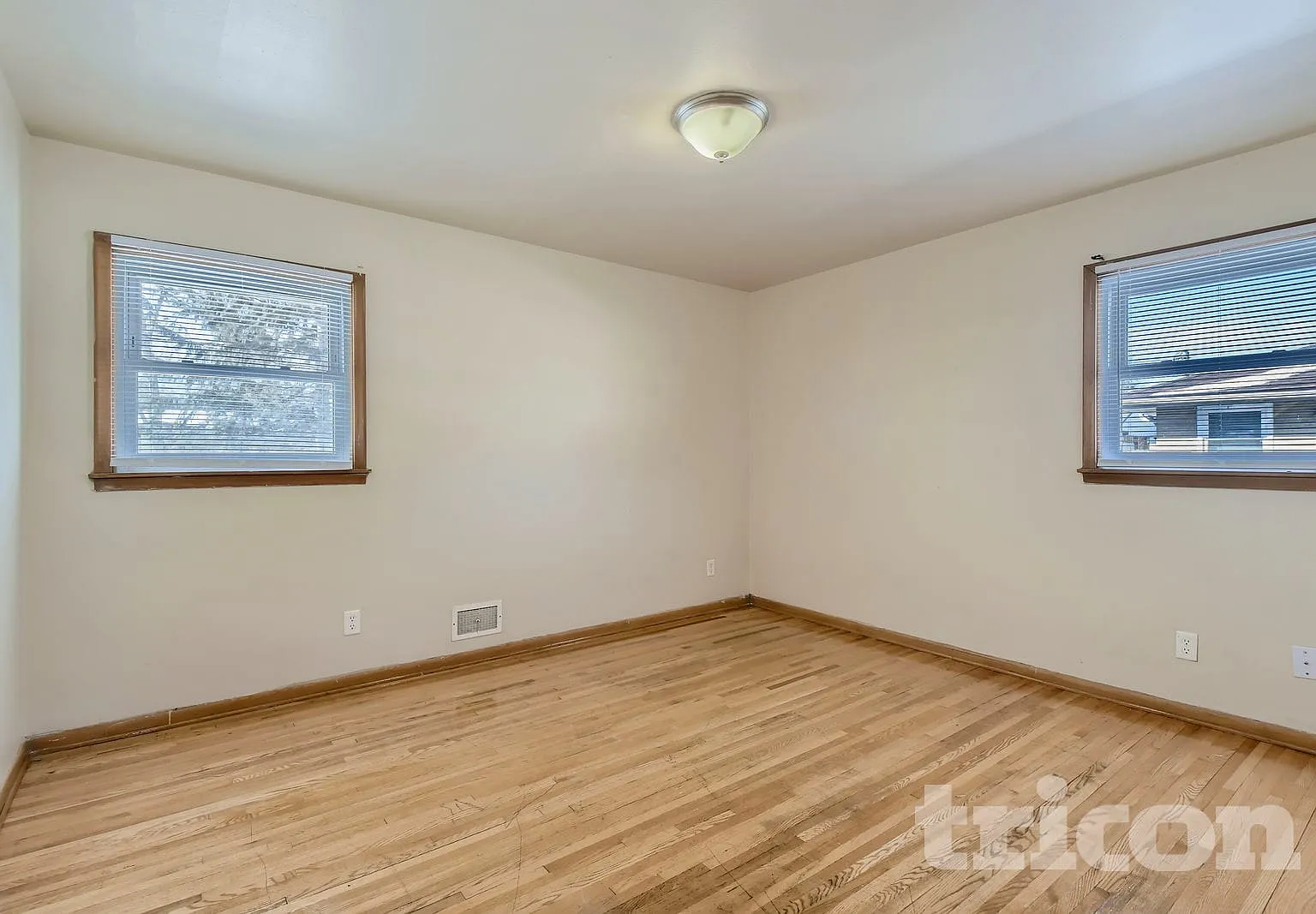 3701 Woodbine Lane N Brooklyn Center MN — Photo 4