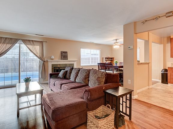 4th image of 1150 Hardin Dr
