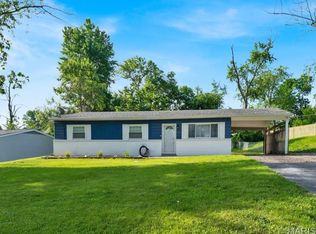 283 Ramsey Ln, Ballwin, MO 63021