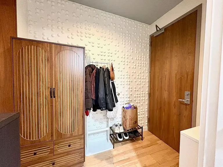 346 Congress St #210 — Photo 11