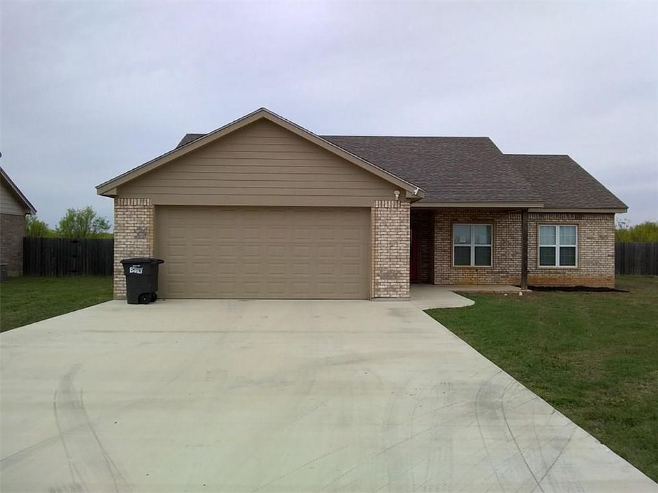 1st image of 512A Longhorn Dr