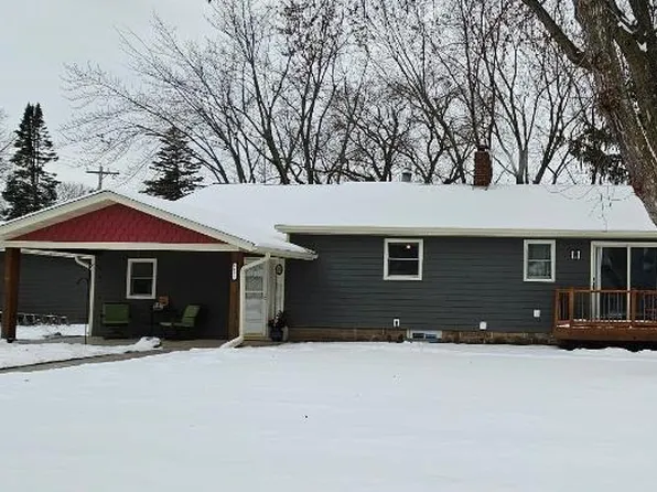 2667 Henry St N, North Saint Paul, MN 55109