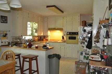 5th image of 4040 Ebenezer Dr
