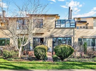 574 Wimbledon Ct, Eugene, OR 97401