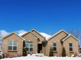 2014 Leanders Rd, Floyds Knobs, IN 47119