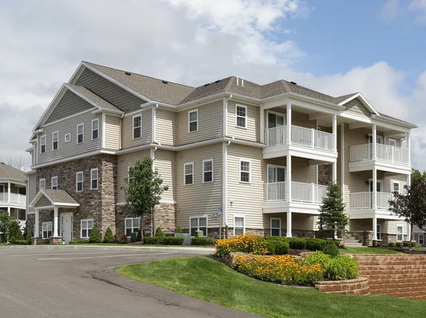 Stoneledge Terrace Apartments