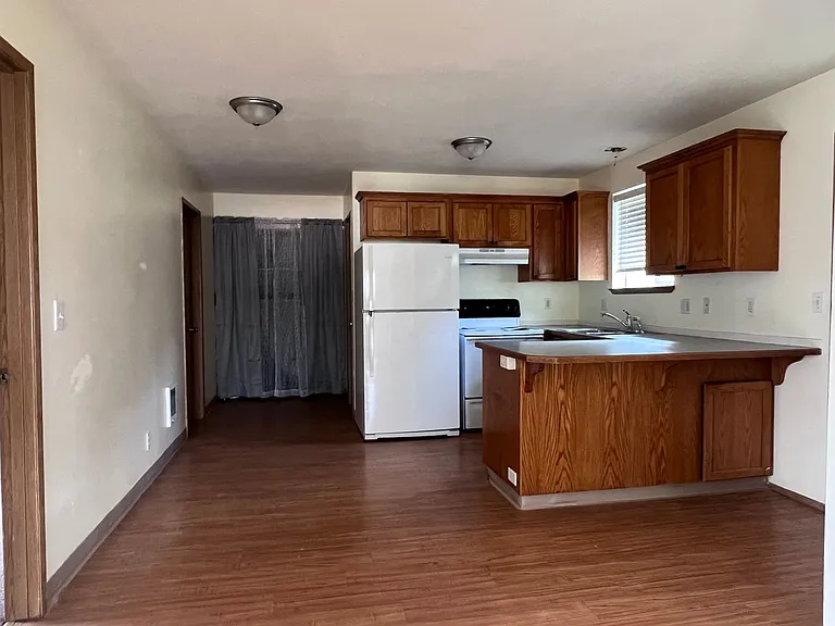 110 9th Avenue 112 Ave — Photo 5