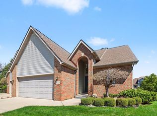 2023 Golfcrest Dr #5, Davison, MI 48423