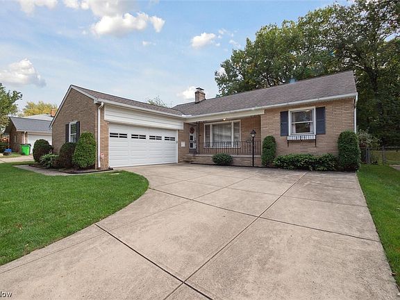 2nd image of 25630 Breckenridge Dr