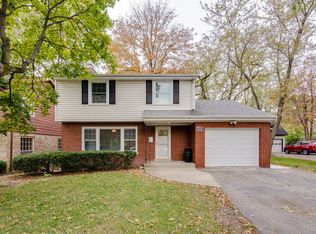 914 Sterling Ave, Flossmoor, IL
