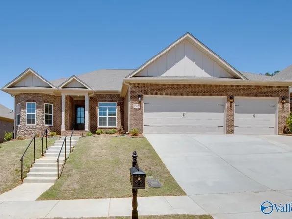 1305 Hackberry Ln, Huntsville, AL 35803