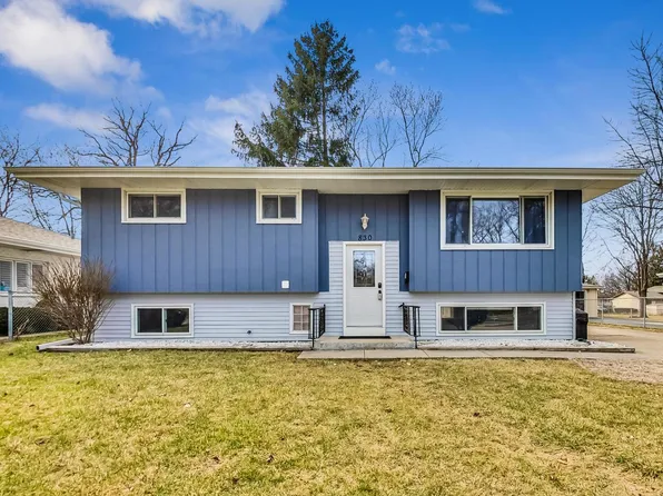830 Russell Ave, Winthrop Harbor, IL 60096