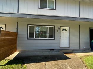 350 NW Willamina Dr APT 1, Willamina, OR