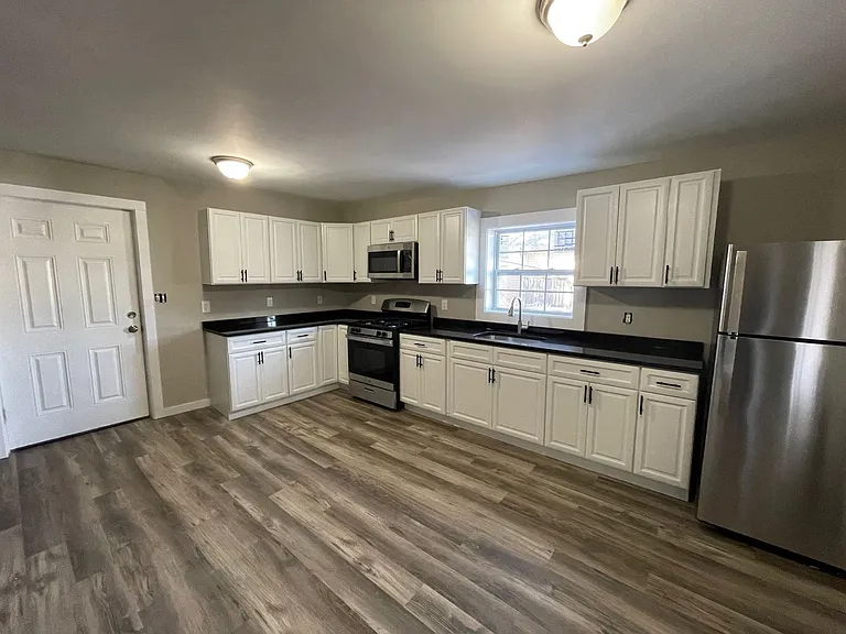 1181 Chestnut St LLC — Photo 3