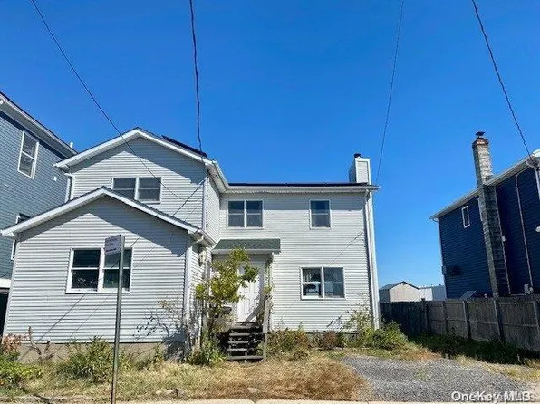 17 E 6th Road, Broad Channel, NY 11693