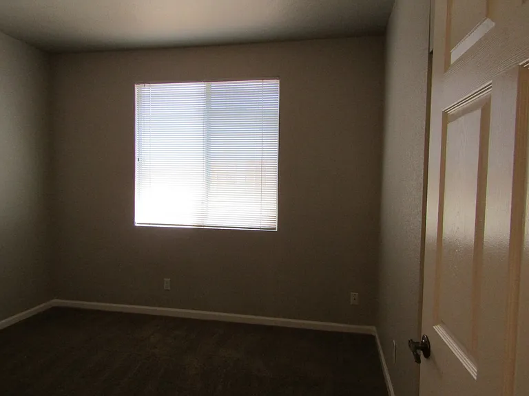 5408 Moonlight Way — Photo 12