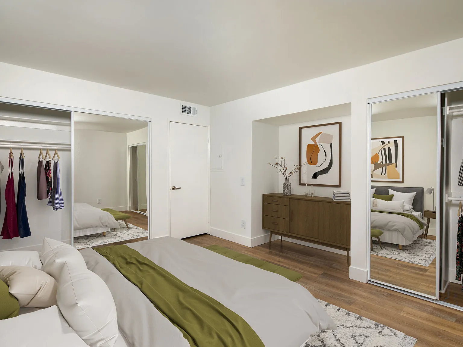 Broadstone Los Feliz — Photo 3