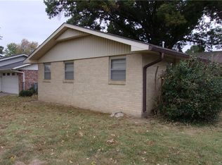 2002 Monticello Ave, Springdale, AR 72762