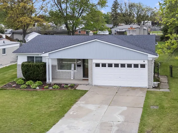 37010 Calka Dr, Sterling Heights, MI 48310