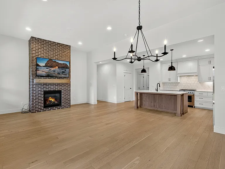 7561 W Deerfawn Ln — Photo 4