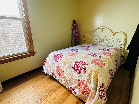 5th image of 2438 S Drake Ave