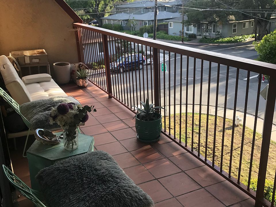 1st image of 1600 Carmel Dr APT 2