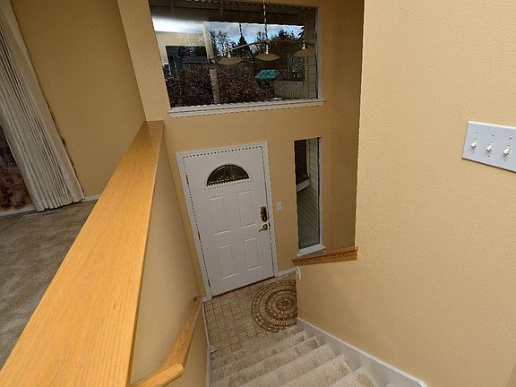 5th image of 15213 72nd Ave NE