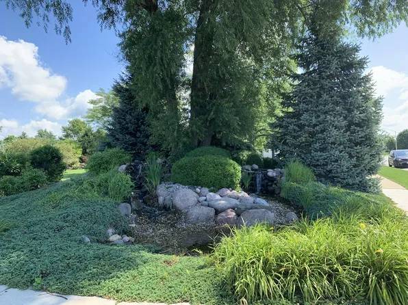 804 Marble Blvd, Manteno, IL 60950