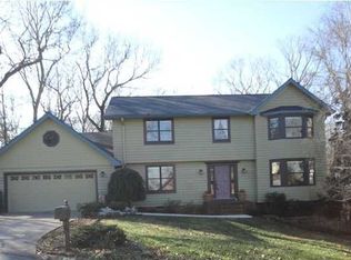 6516 Lake Shadows Cir, Hixson, TN 37343