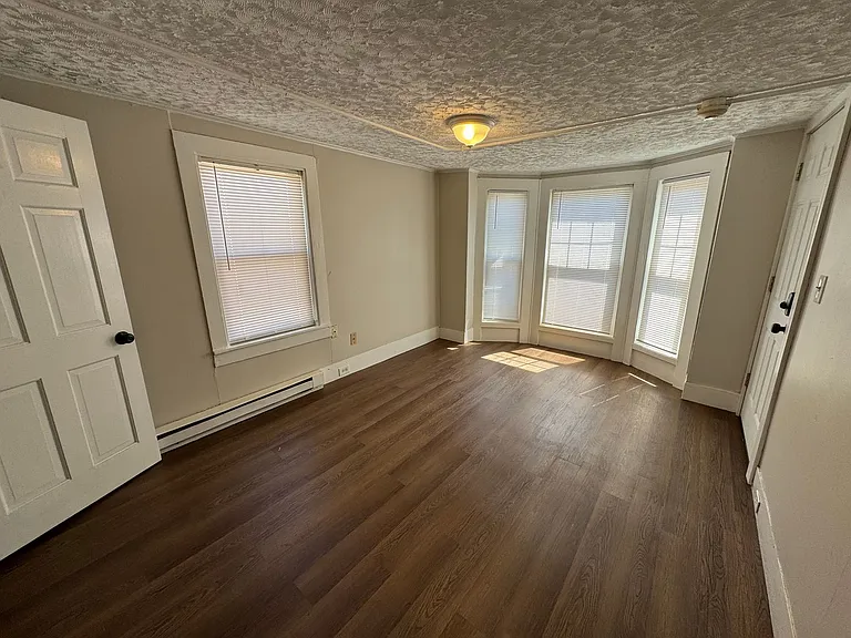 48-50 Portland St #1-50 — Photo 5