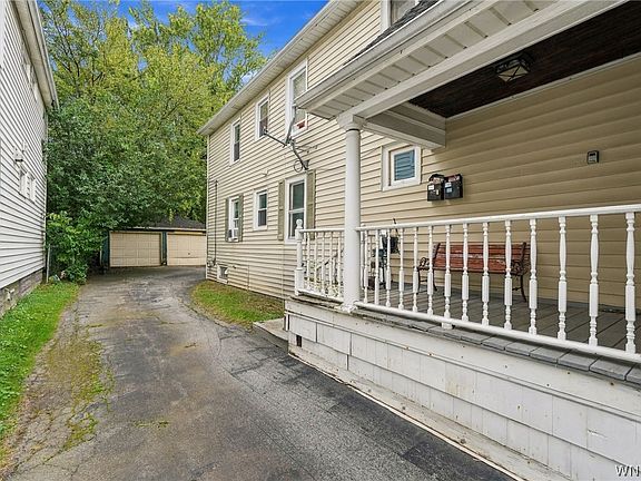 4th image of 268 Windermere Blvd