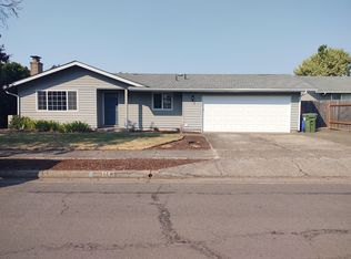 1143 Valley Butte Dr, Eugene, OR 97401
