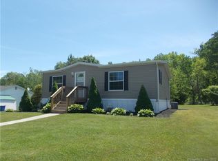 15 Robin Rd, Colchester, CT 06415