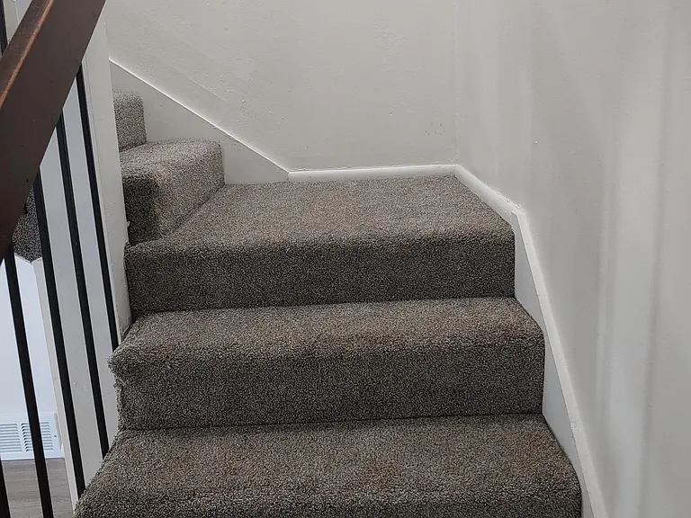 654 N 400 W — Photo 22