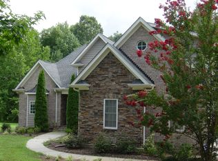 3128 Brookforest Dr, Greensboro, NC 27406