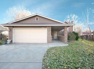 2109 N Prescott Cir, Wichita, KS 67212