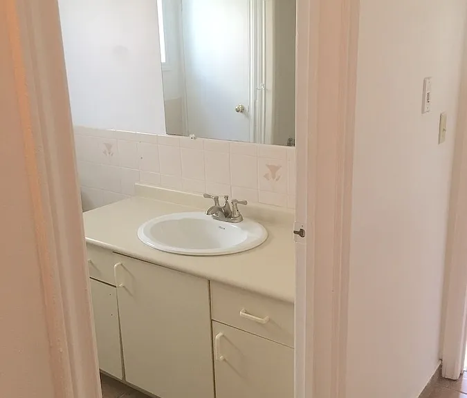 88 Talbot Rd W #1 — Photo 12