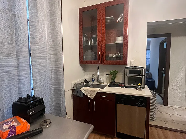 1619 S Loomis St #2 — Photo 7