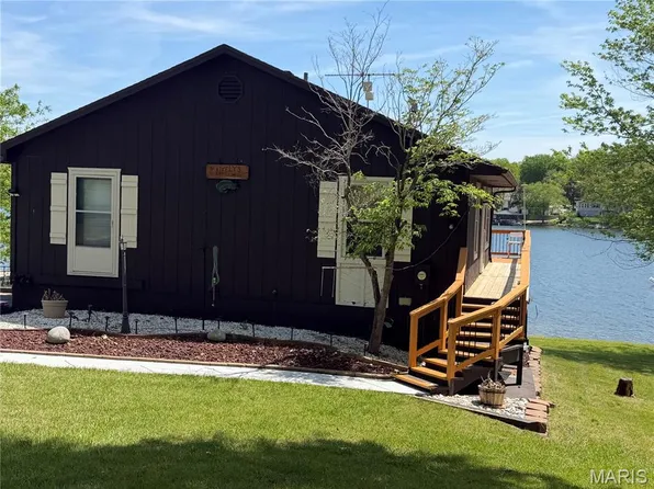 201 W Lakeview Dr, De Soto, MO 63020